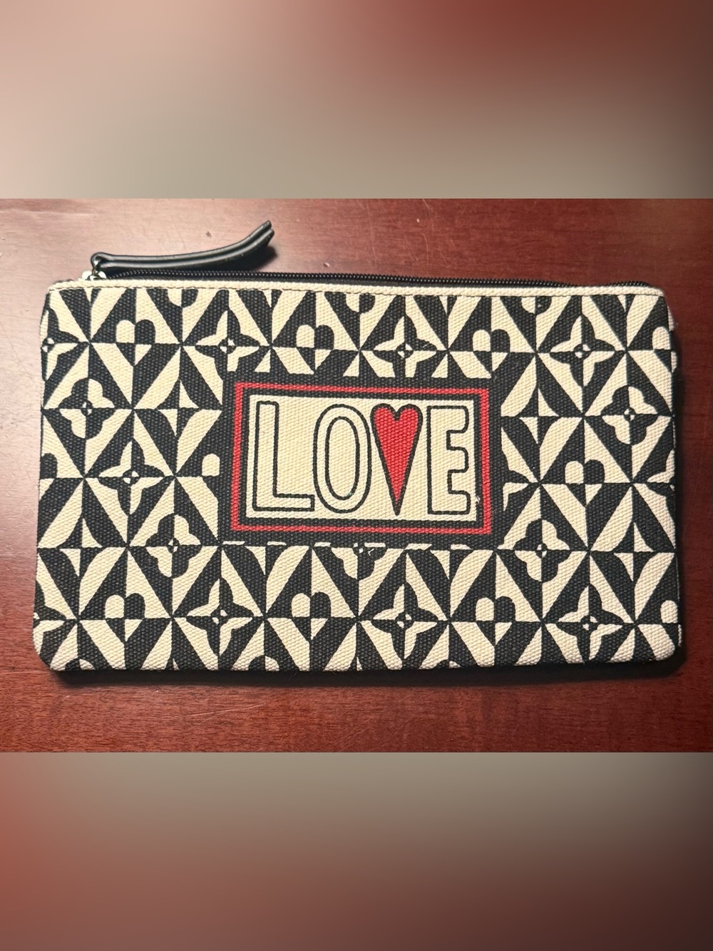 BRIGHTON Love Heart Pattern Zipper Pouch clutch - Picture 3 of 5